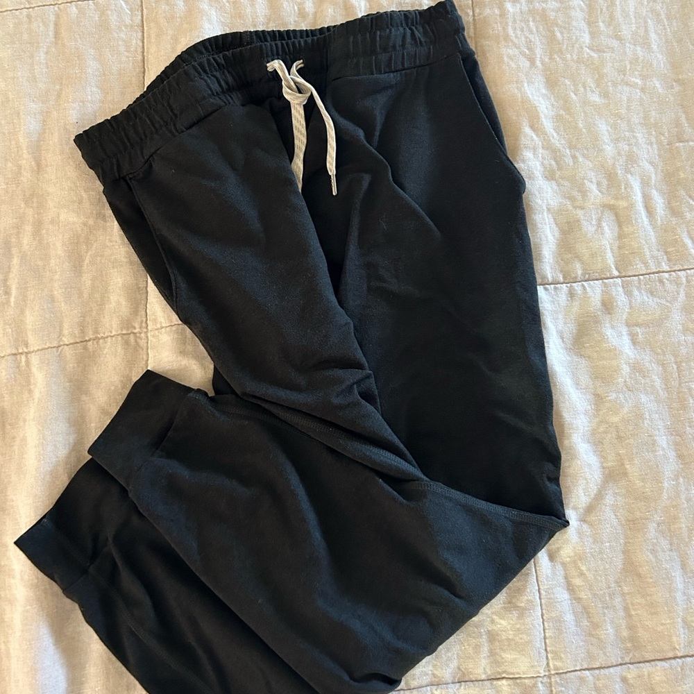 Vuori Joggers